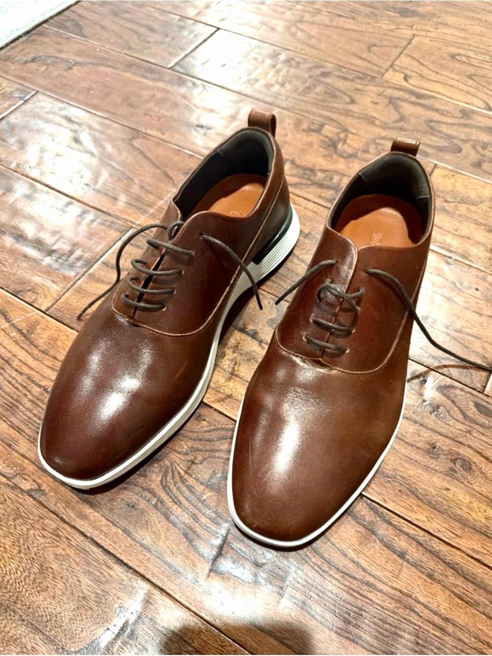 Men's Brown Leather Derby Oxfords with White Sole